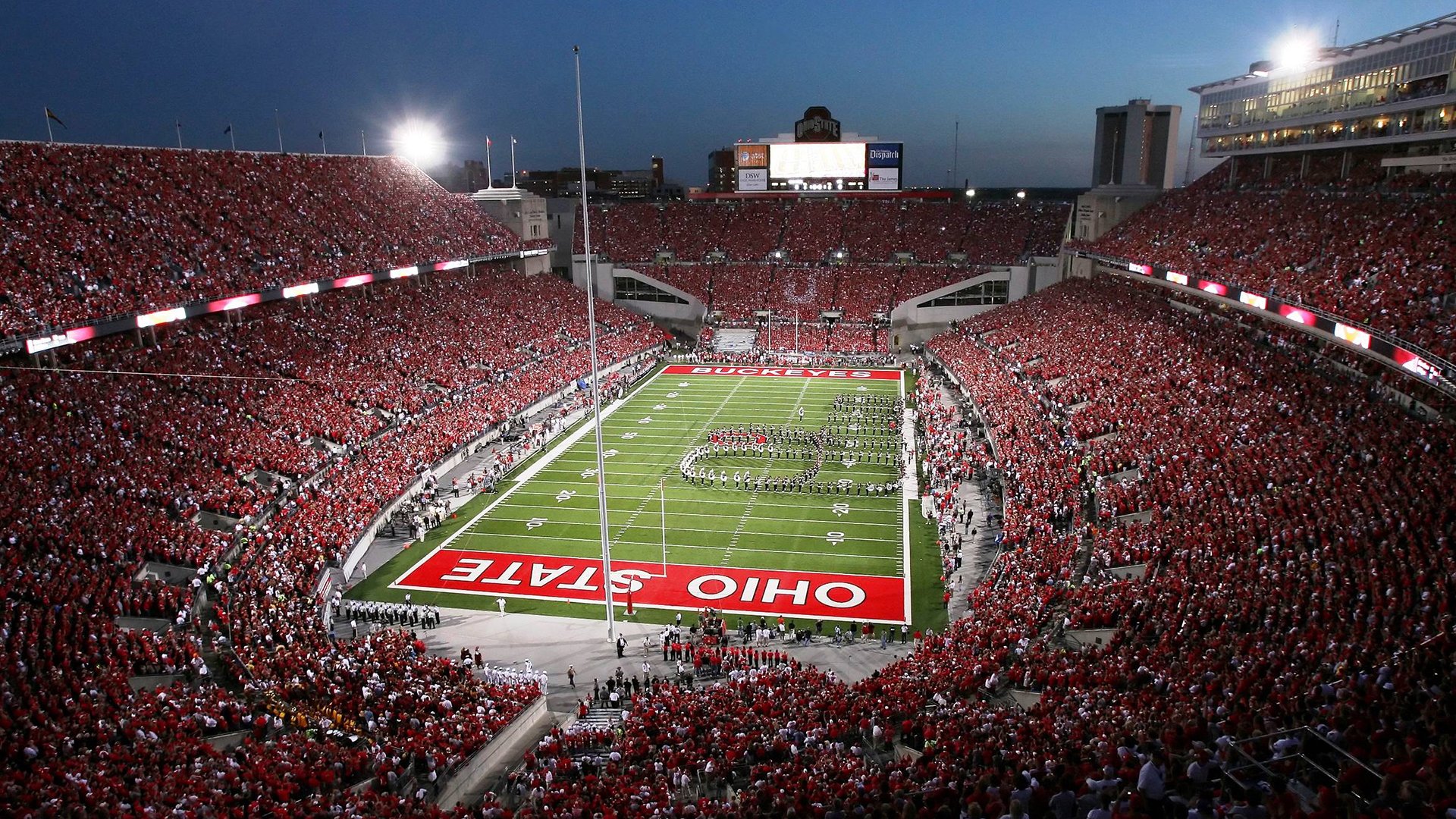 “青少年足球科技创新大赛引领行业潮流”，青少年足球赛事